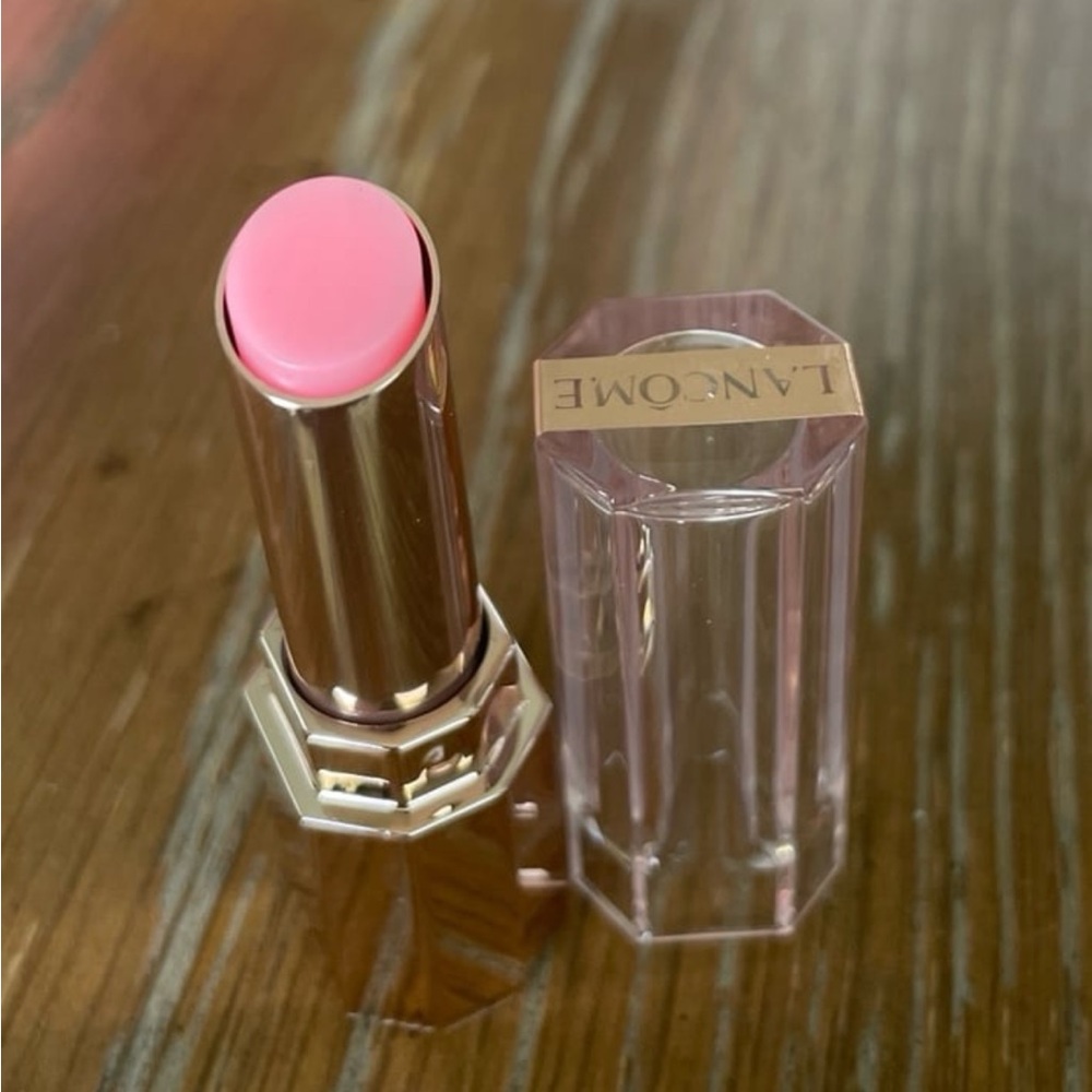 Lancome Lip Idôle Butterglow Lip Balm Mini in 10
Keep It Glowy 0.03 oz.